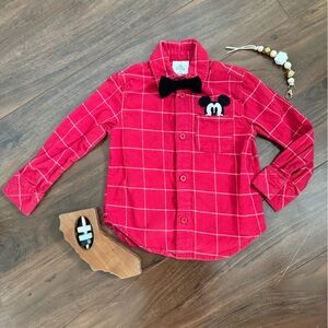 Disney Red Button Up Shirt w/Bow tie and Mickey Mouse decal in Pocket size 3T